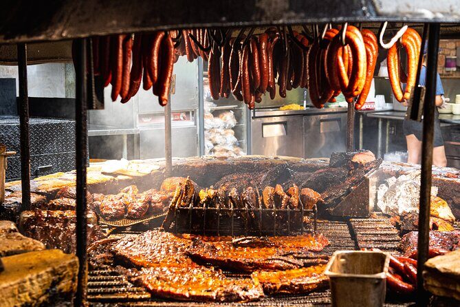 From Austin: Hill Country BBQ & Wine Shuttle - Key things that make this shuttle work