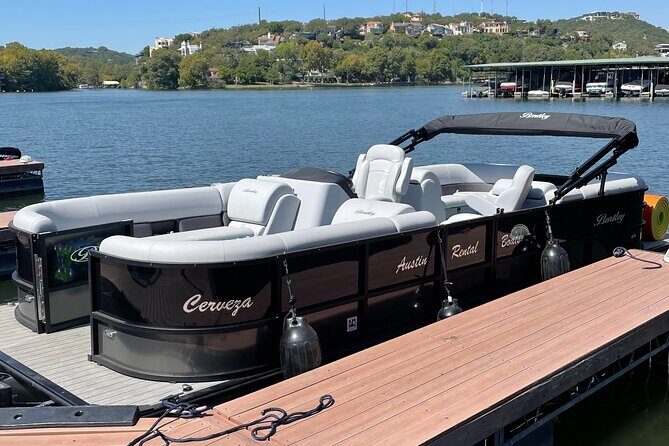 Private 2hr Scenic Boat Cruise Lake Austin- BYOB- Fits 15 People - Mount Bonnell: where the lake meets the big Austin view